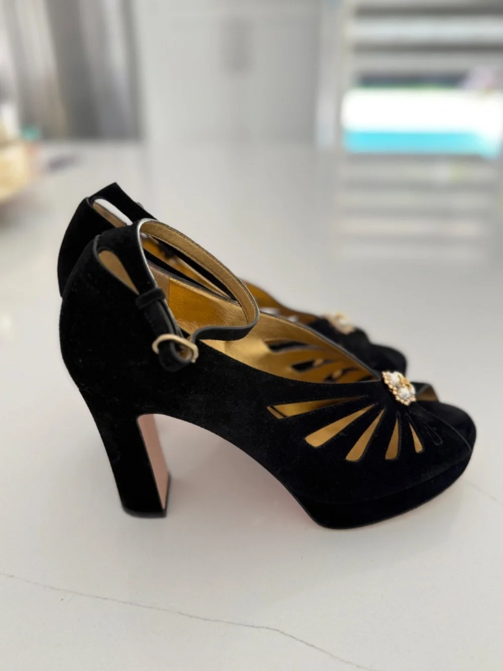 Chanel Suede Pearl Shamrock CC Heeled Sandals Black Heels Sz 40
